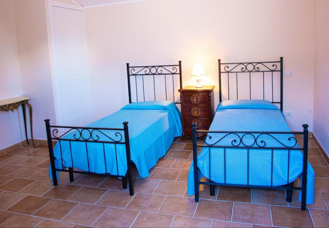 Villa Silvia Marco Simone Екстер'єр фото